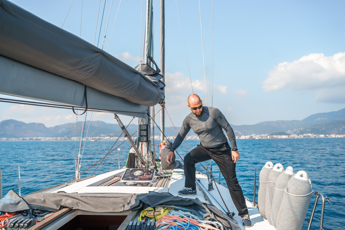 Force et endurance : comment les marins du Vendée Globe inspirent les personnes âgées à bouger